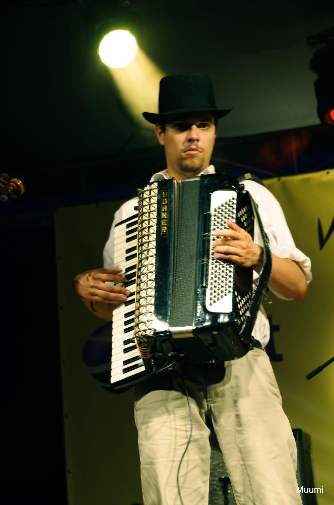 folk4 (145).jpg